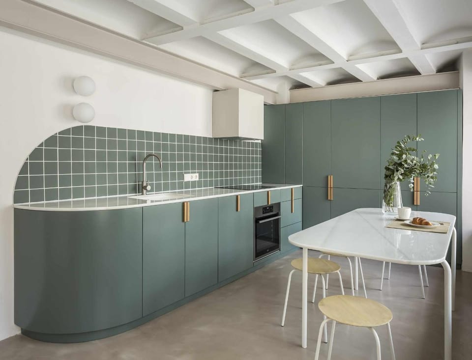 Kitchen or kitchenette