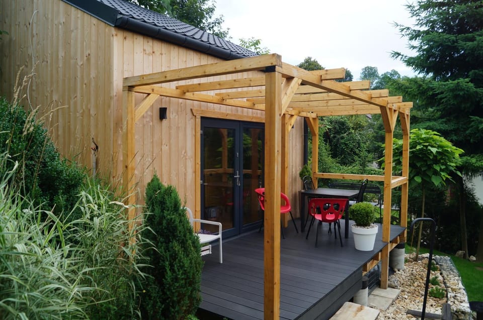 Property building, Balcony/Terrace