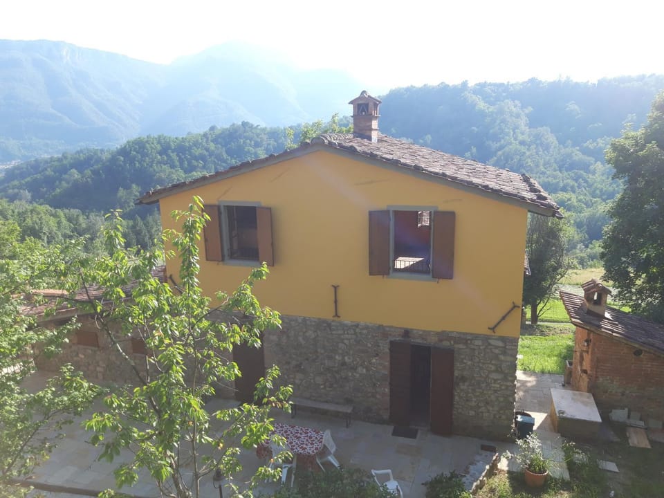 Tradizione Toscana ristrutturata nel 2021 Chalet in Emilia-Romagna