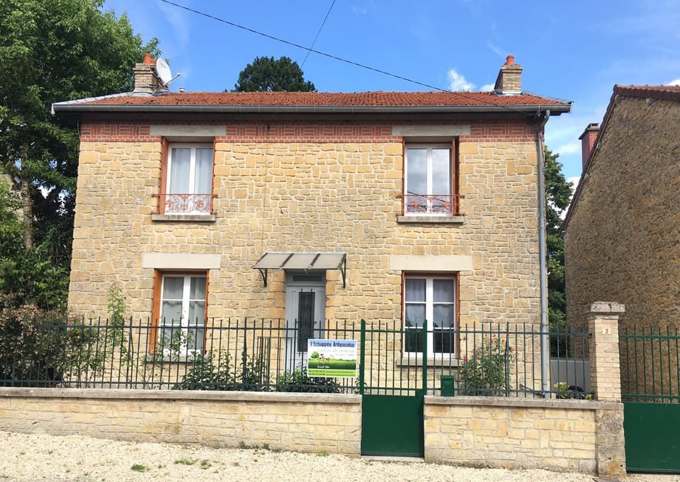 L'Echappée Ardennaise - Gîte 6 places tout confort House in Grand Est