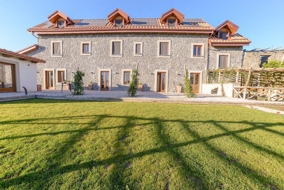 Property building, Garden
