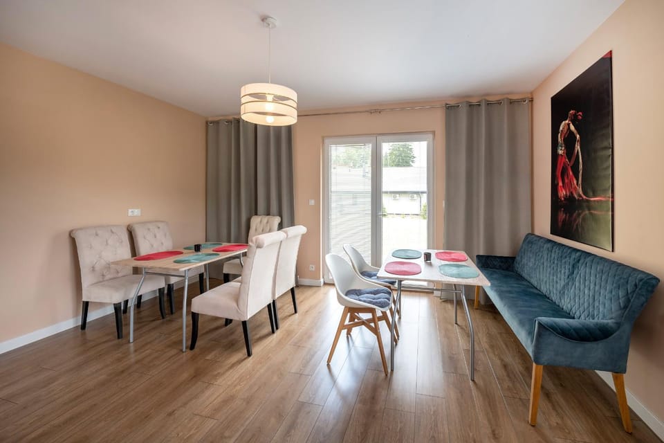 Apartamenty Mozaika - centrum Zdroju Bed and Breakfast in Lower Silesian Voivodeship