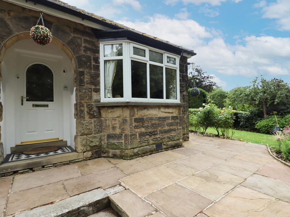 Woodlands House in Derbyshire Dales District