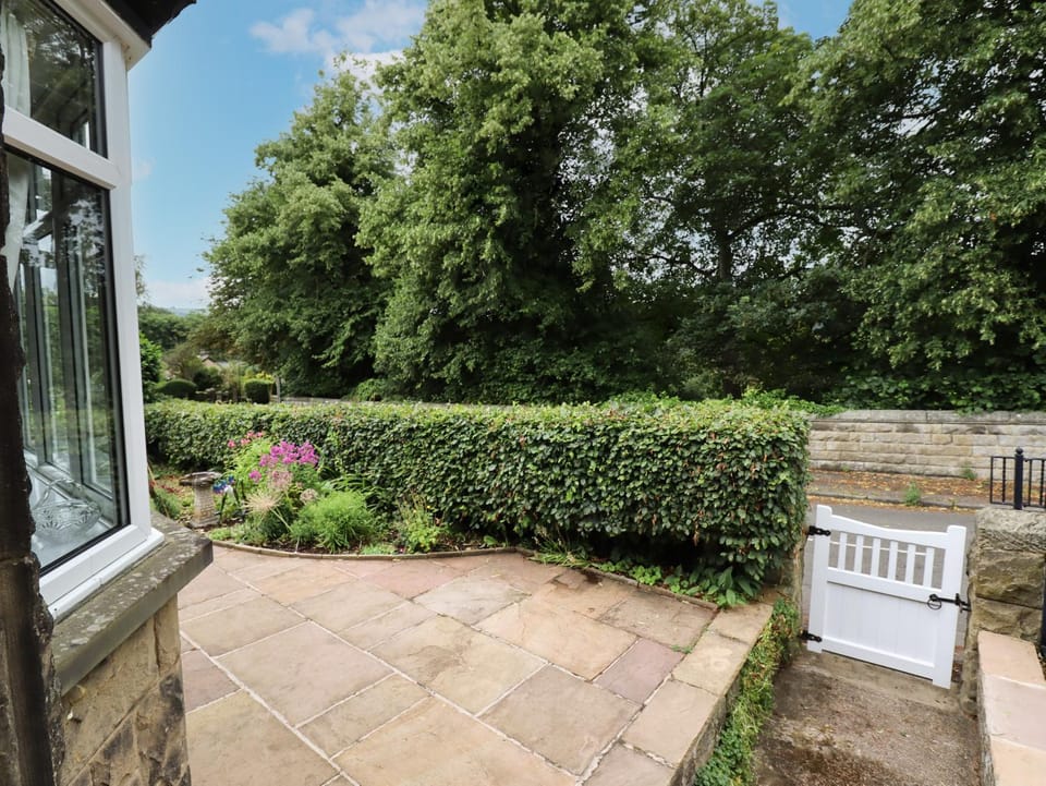 Woodlands House in Derbyshire Dales District