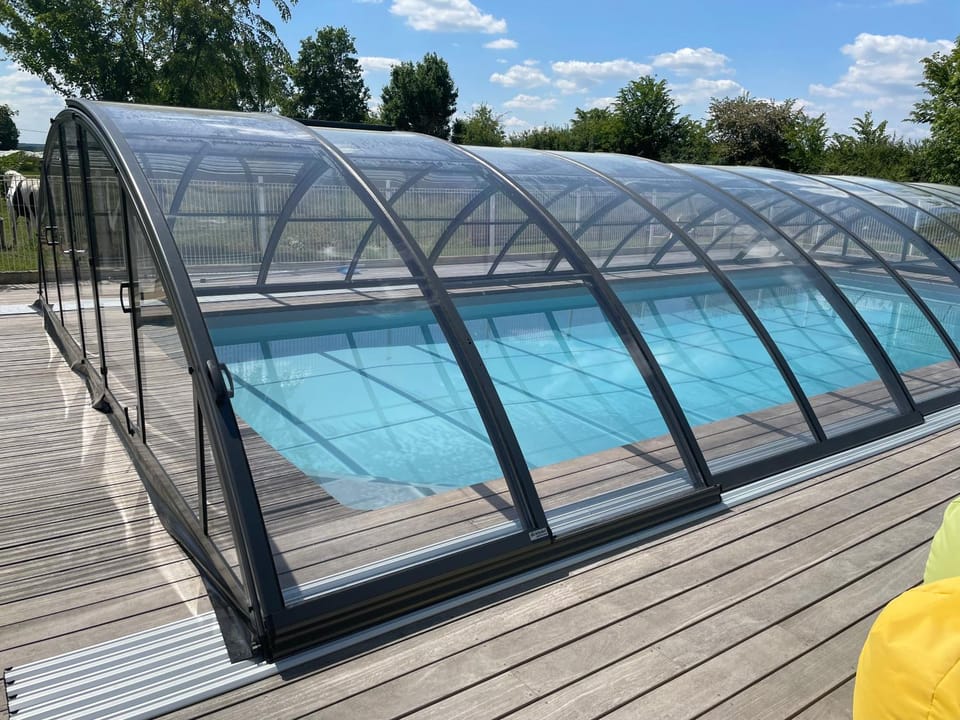 Pool view, Swimming pool