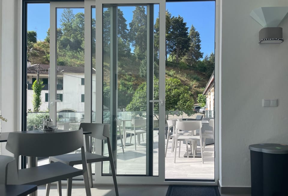 Balcony/Terrace, Dining area