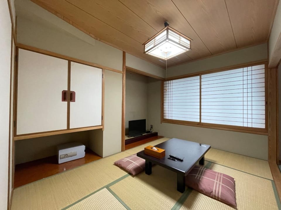 Marina Hotel Kaikuu - Vacation STAY 58566v Hotel in Japan