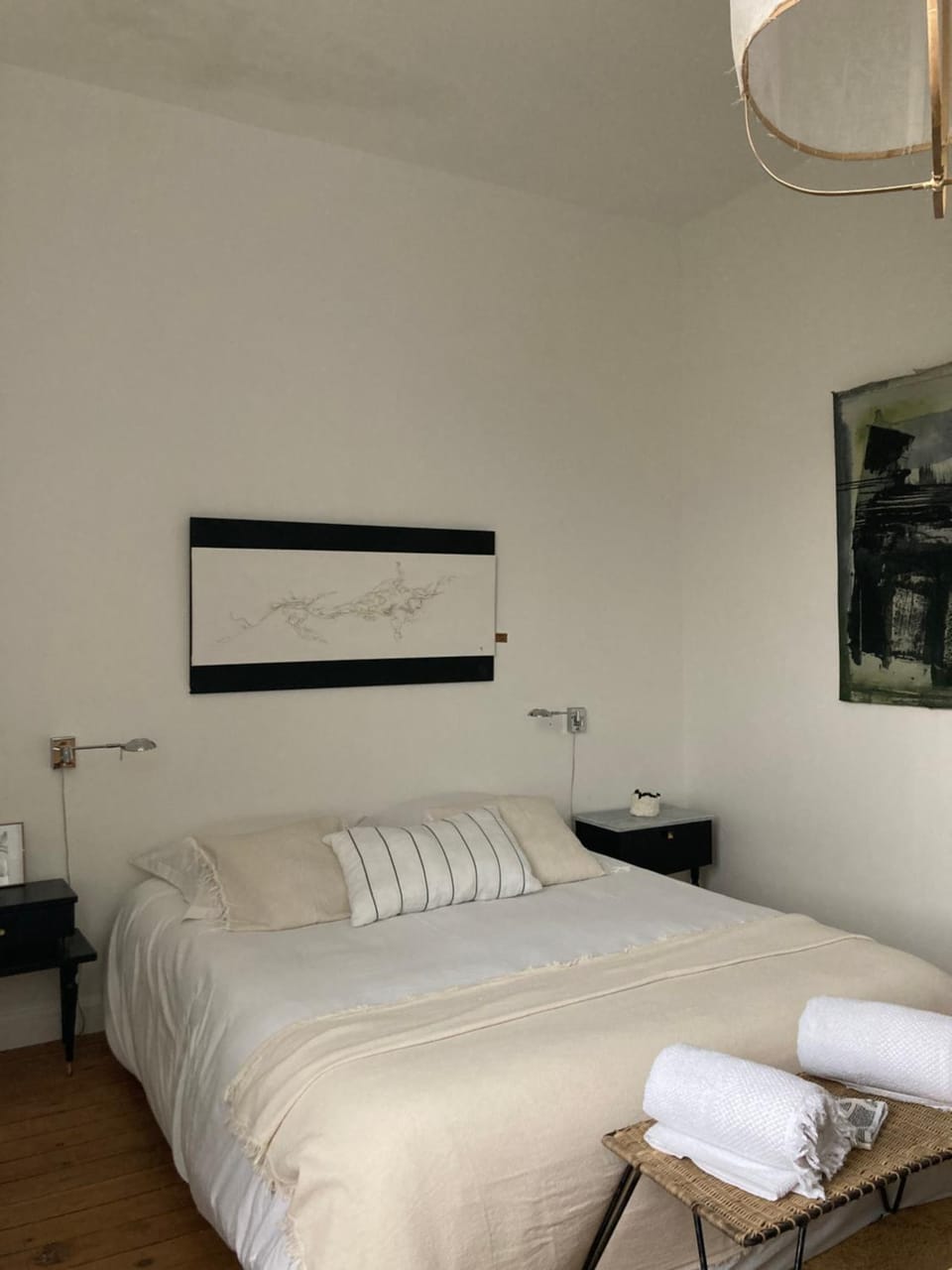 Bed, Photo of the whole room