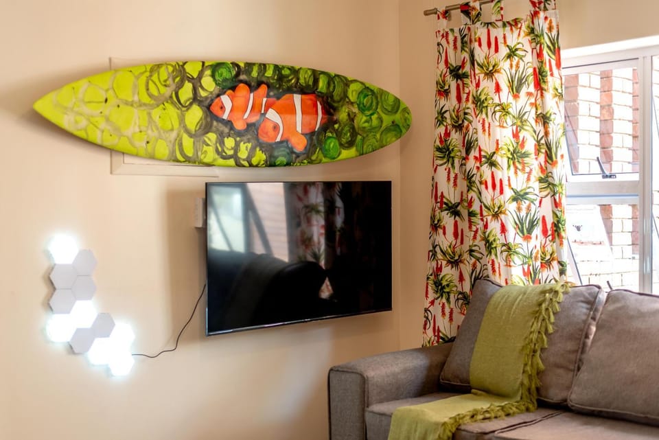 TV and multimedia, Lounge or bar, Decorative detail