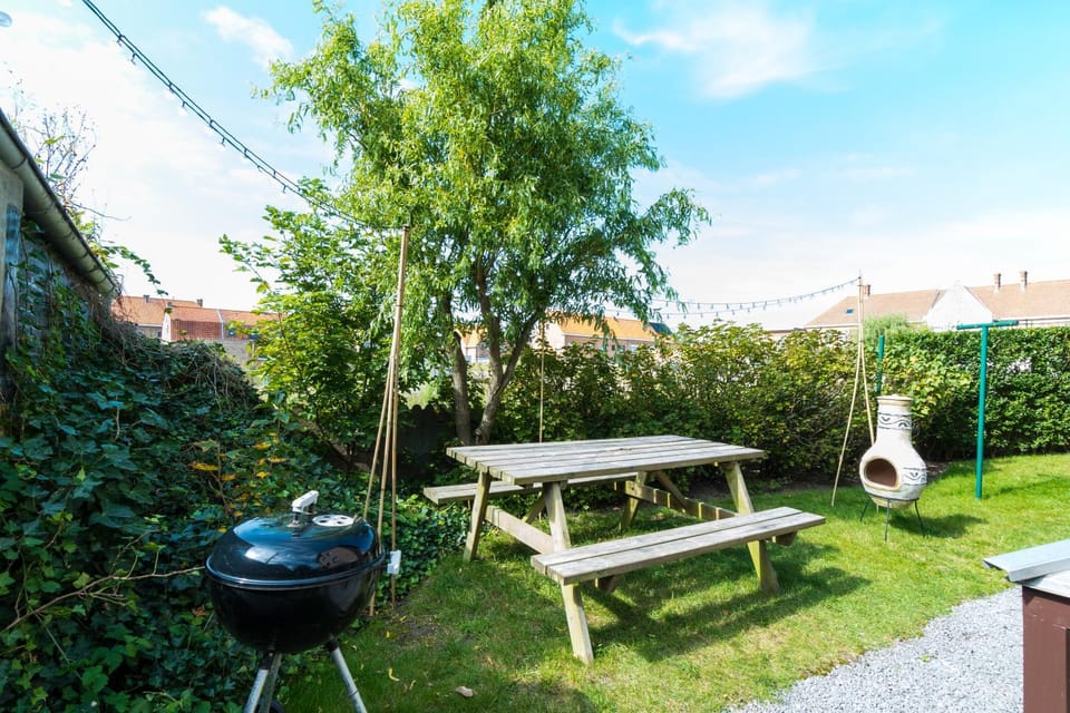 BBQ facilities, Garden