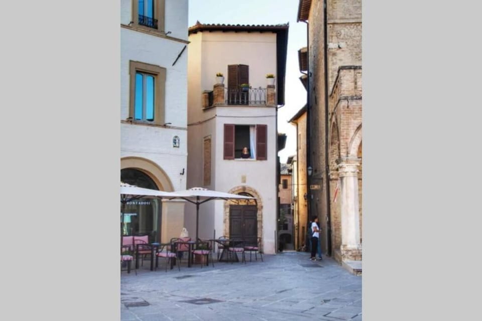 Property building, City view