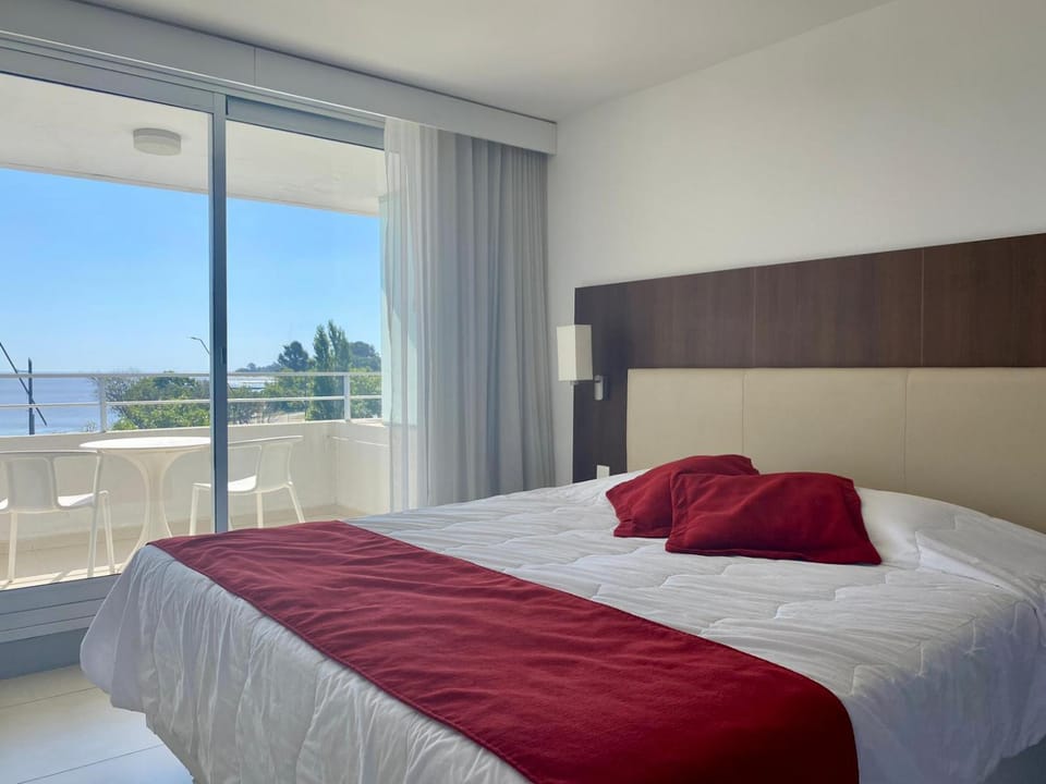Mono Balcón Vista al Río Nª 411, Colonia del Sacramento Apartment hotel in Uruguay