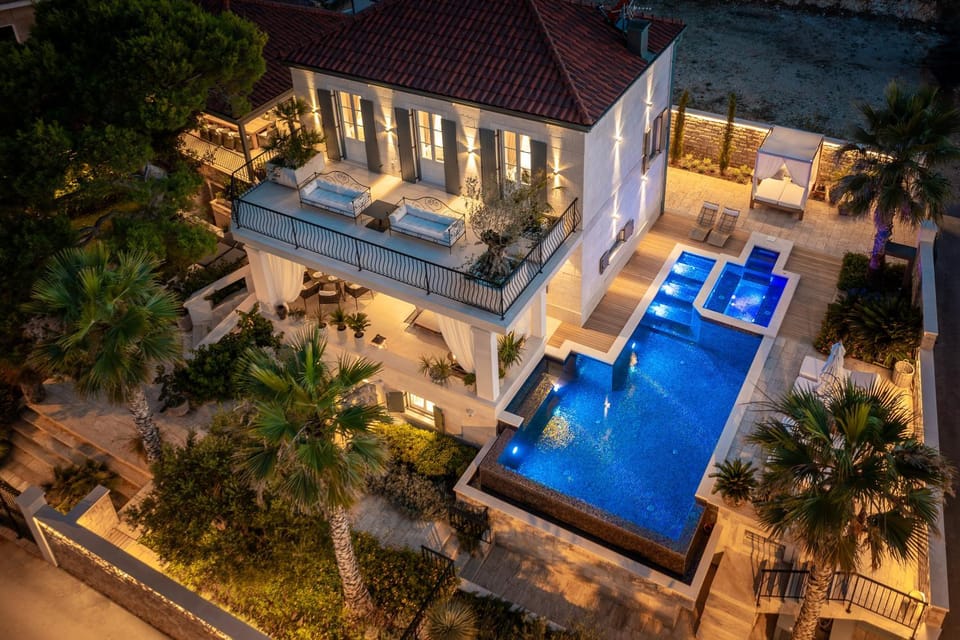 Villa L'orizzonte Villa in Šibenik-Knin County, Croatia