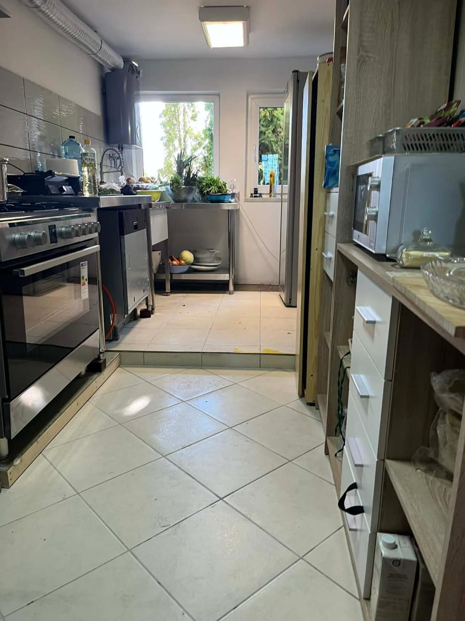 Kitchen or kitchenette