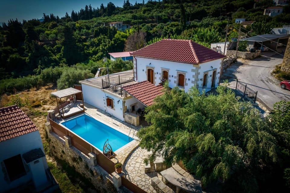 Villa Tzitzifes Villa in Crete Region