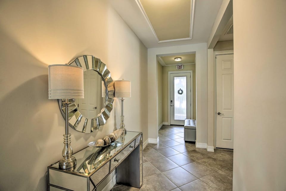 Sunny Ft Myers Abode w/ Community Amenities! House in Fort Myers