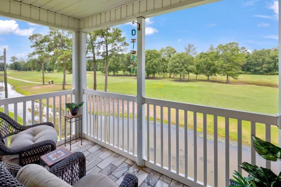 Coastal Charm Apartment in Carolina Forest