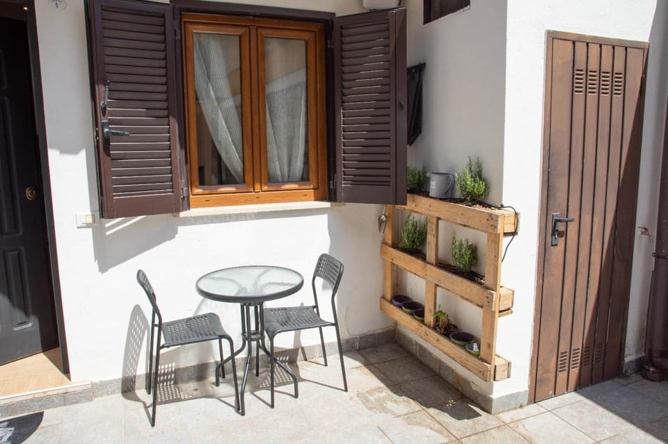 Patio, Balcony/Terrace