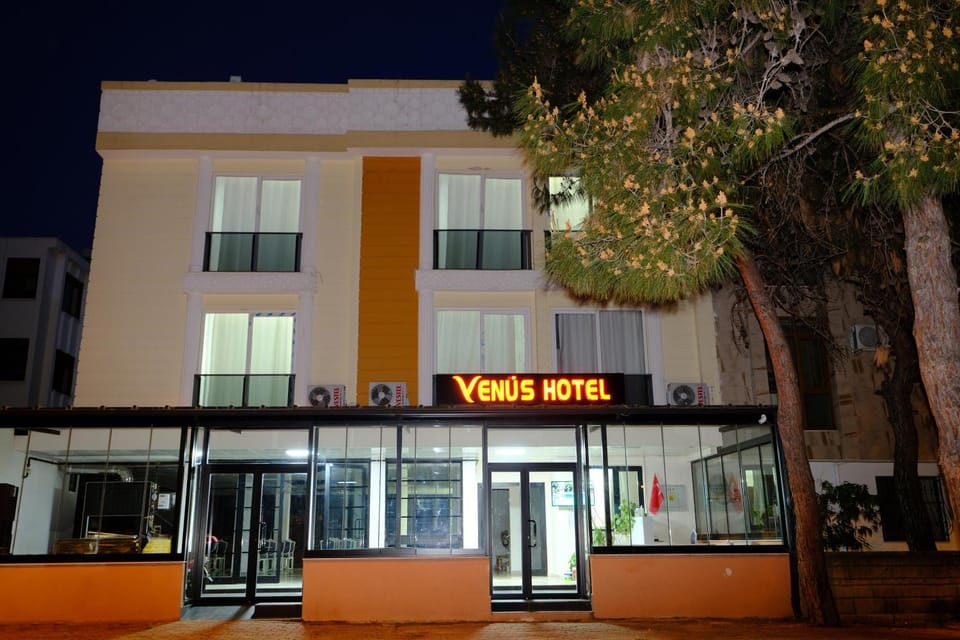 Property building, Night