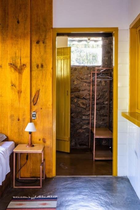 The Old Cheese Factory: Tlatetzauhtli Apartment in State of Rio de Janeiro