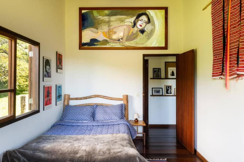 Cali: The Main House @ Casa Tlalli in Mirantao Apartment in State of Rio de Janeiro