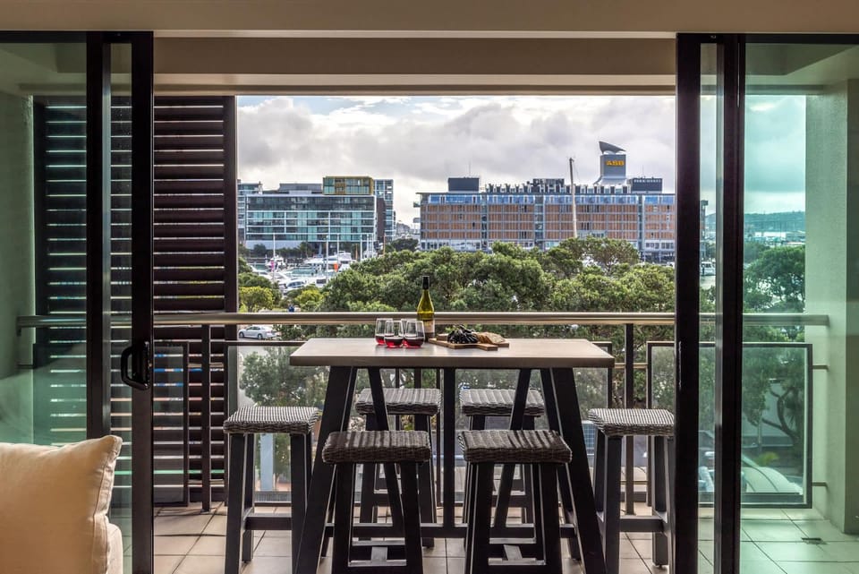 The Quays - Auckland Viaduct Apartment in Auckland