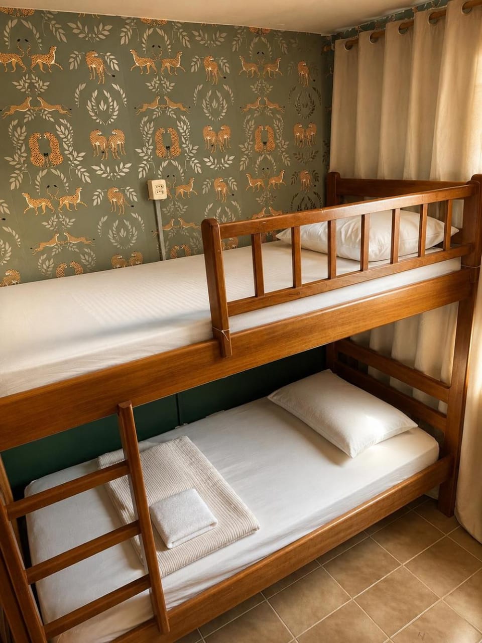 Hostel Casa Lumen Bed and Breakfast in State of Goiás