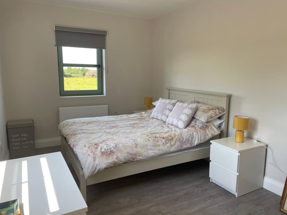 The Potters Lodge House in Longford