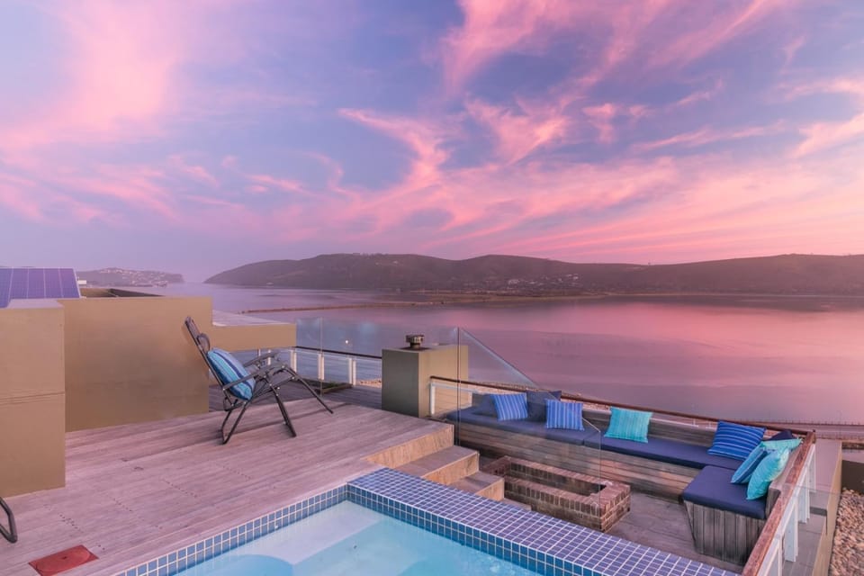 Lake view, Pool view, Swimming pool