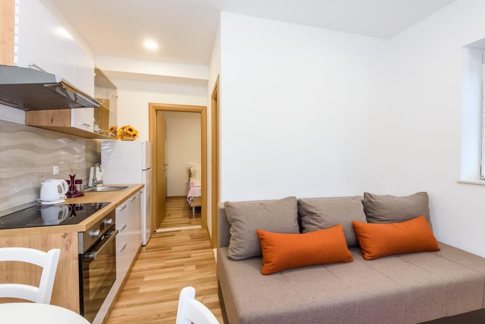 Dining area, air conditioner