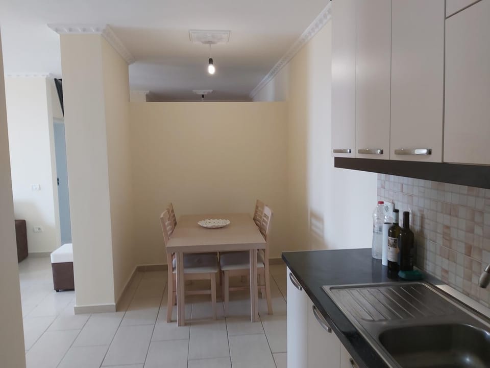 Dining area, Communal kitchen