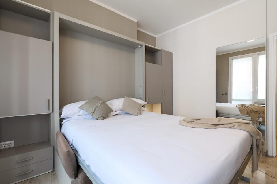 Bed, Photo of the whole room, Bedroom, wardrobe