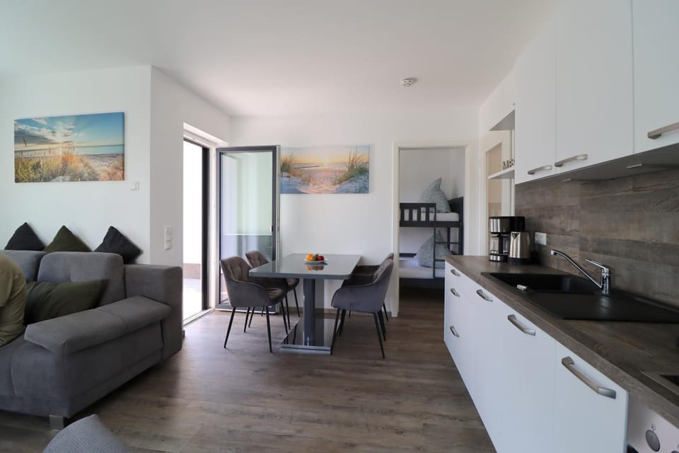 Beachbreak Apartment in Zingst