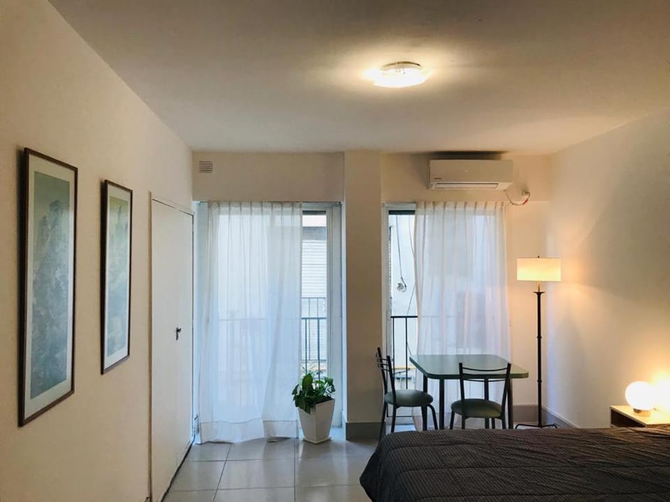 Calido monoambiente en Barrio Norte Apartment in Buenos Aires
