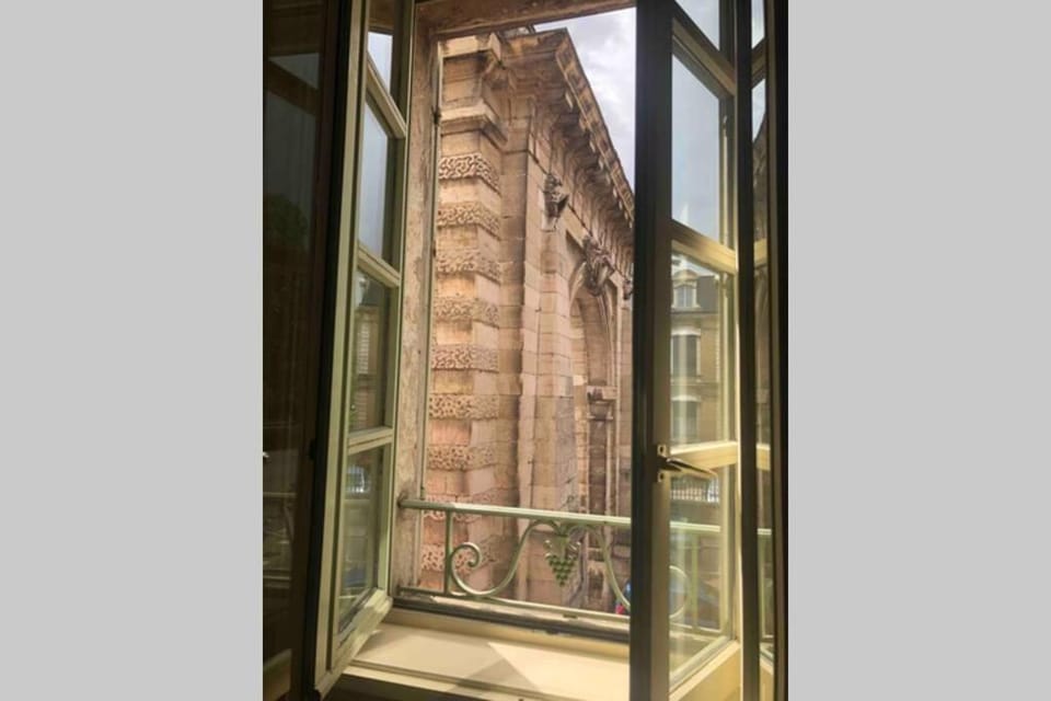 City view, City view