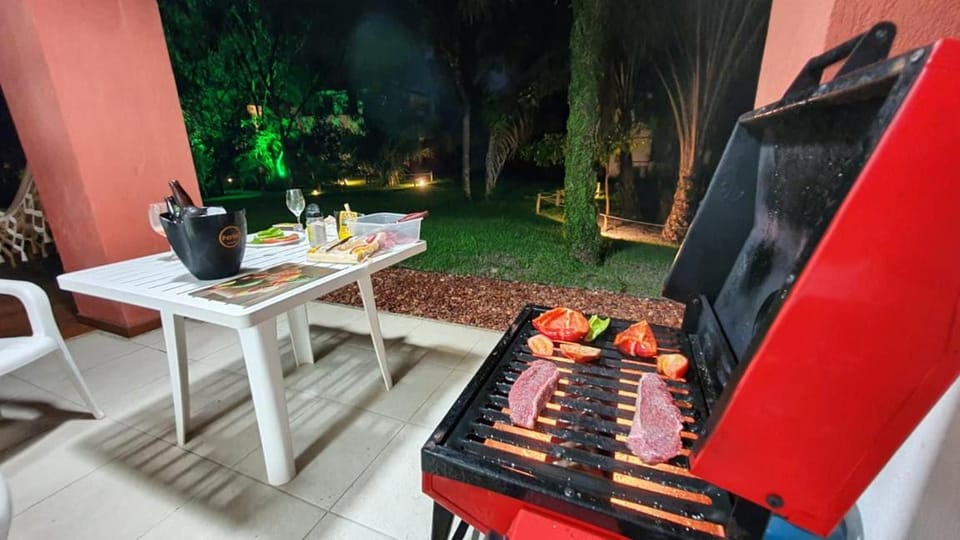 Patio, BBQ facilities