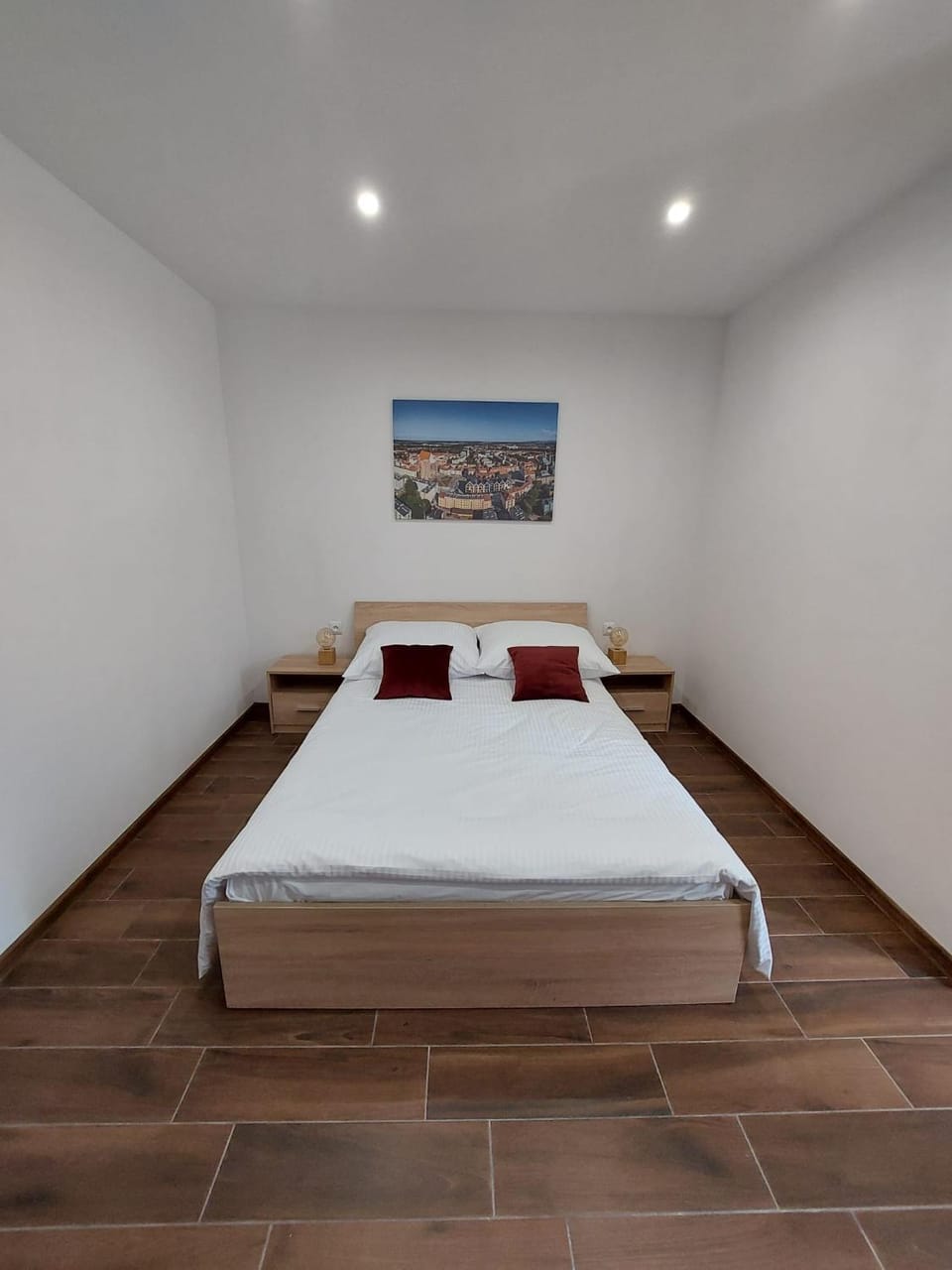 Bedroom, towels