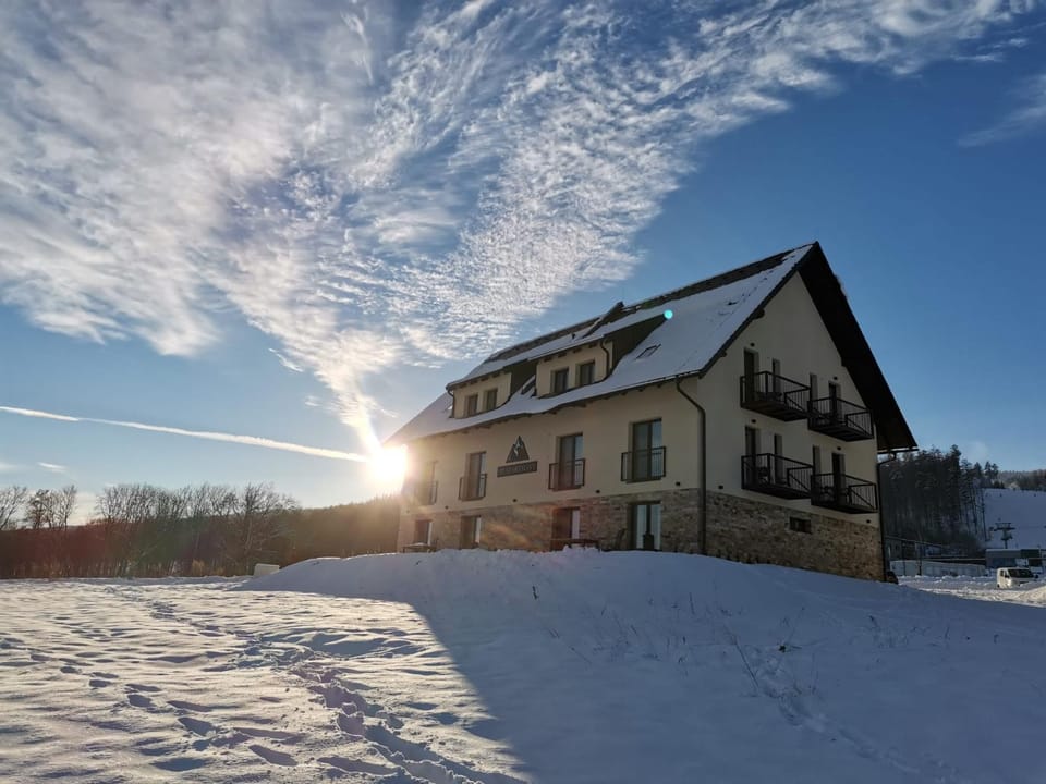 Property building, Natural landscape, Winter