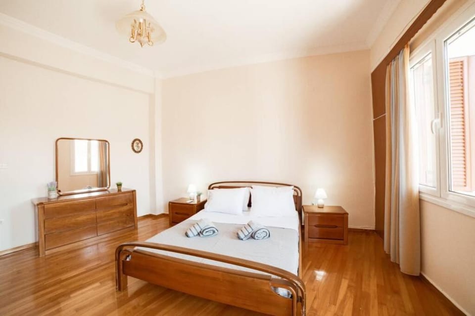John's house under the Castle of Kalamata Apartment in Messenia