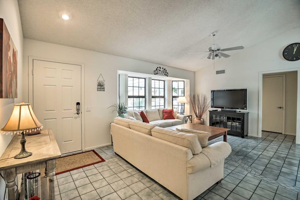 1 Mi to Golf! Family-Friendly Sun City West Home House in Sun City West