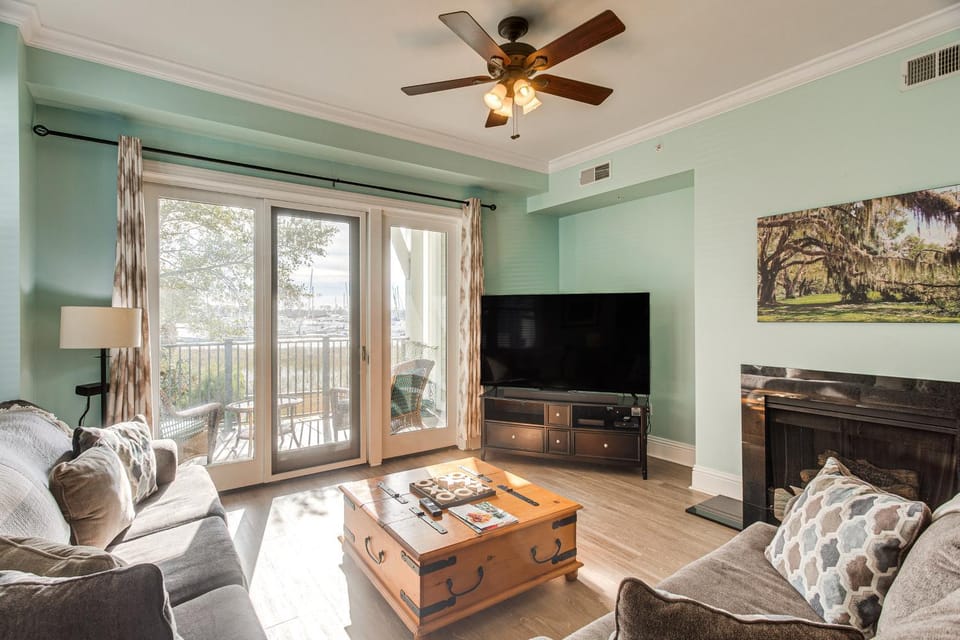 Breezy St Simons Hideaway with Waterfront Views! House in Saint Simons Island