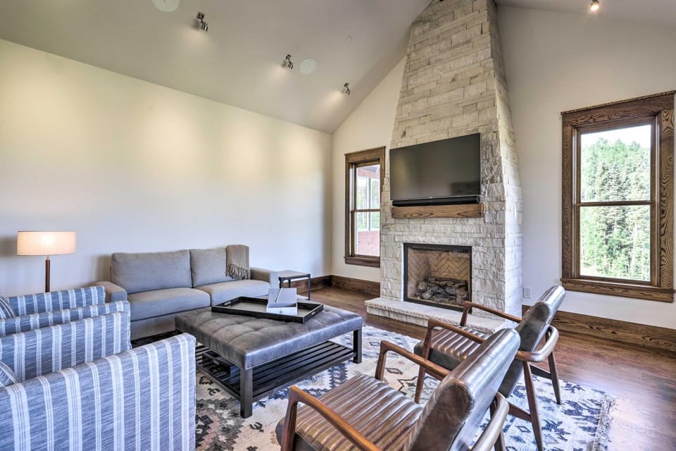 Luxurious Ski-In/Ski-Out Telluride Penthouse! House in Mountain Village