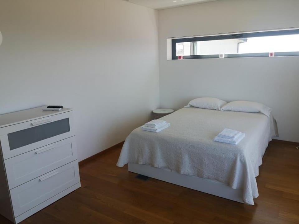 VILLA ON TOP MONTE SÃO FELIX Villa in Porto District