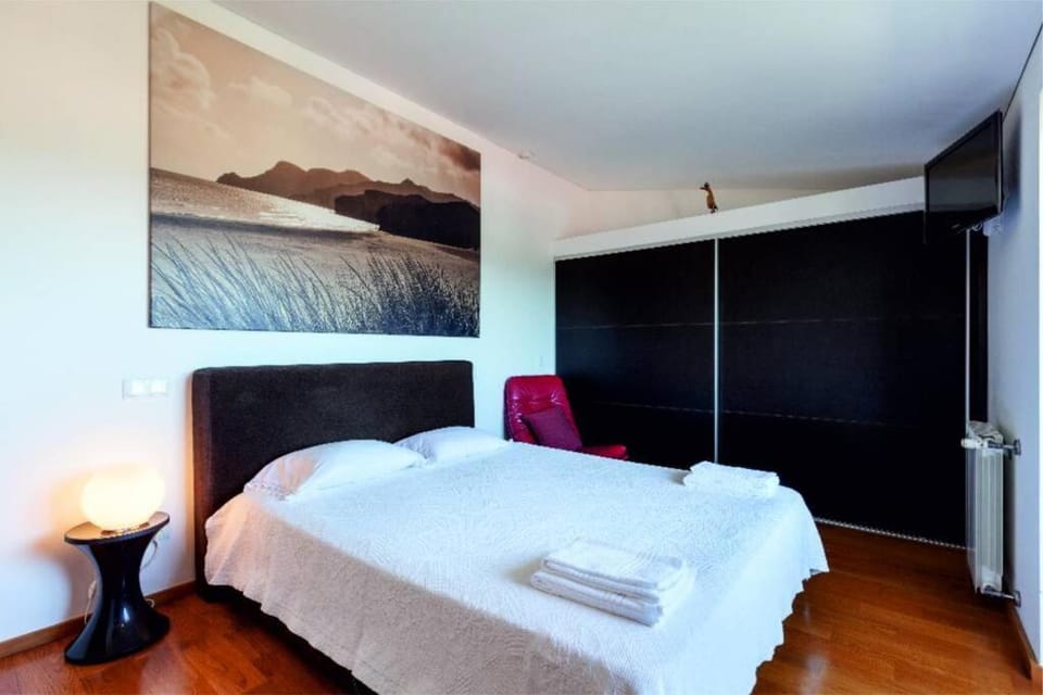 VILLA ON TOP MONTE SÃO FELIX Villa in Porto District