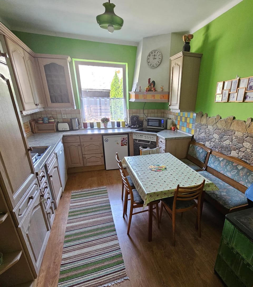 Chata Javorina Chalet in Lesser Poland Voivodeship