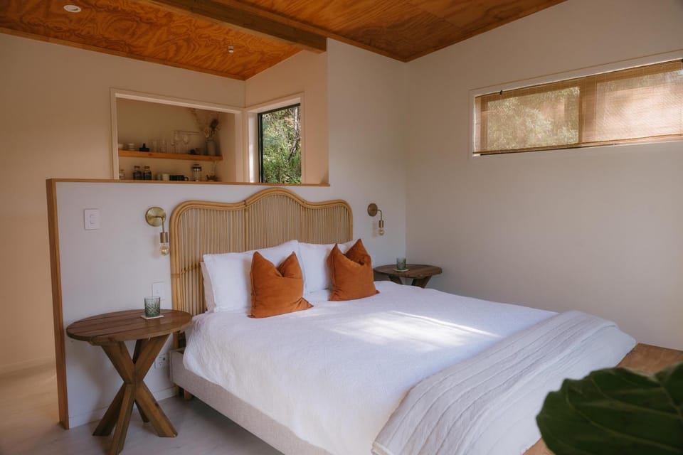 Treetop Tranquility at Rekindle Treehouses House in Northland