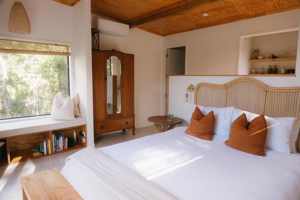Treetop Tranquility at Rekindle Treehouses House in Northland