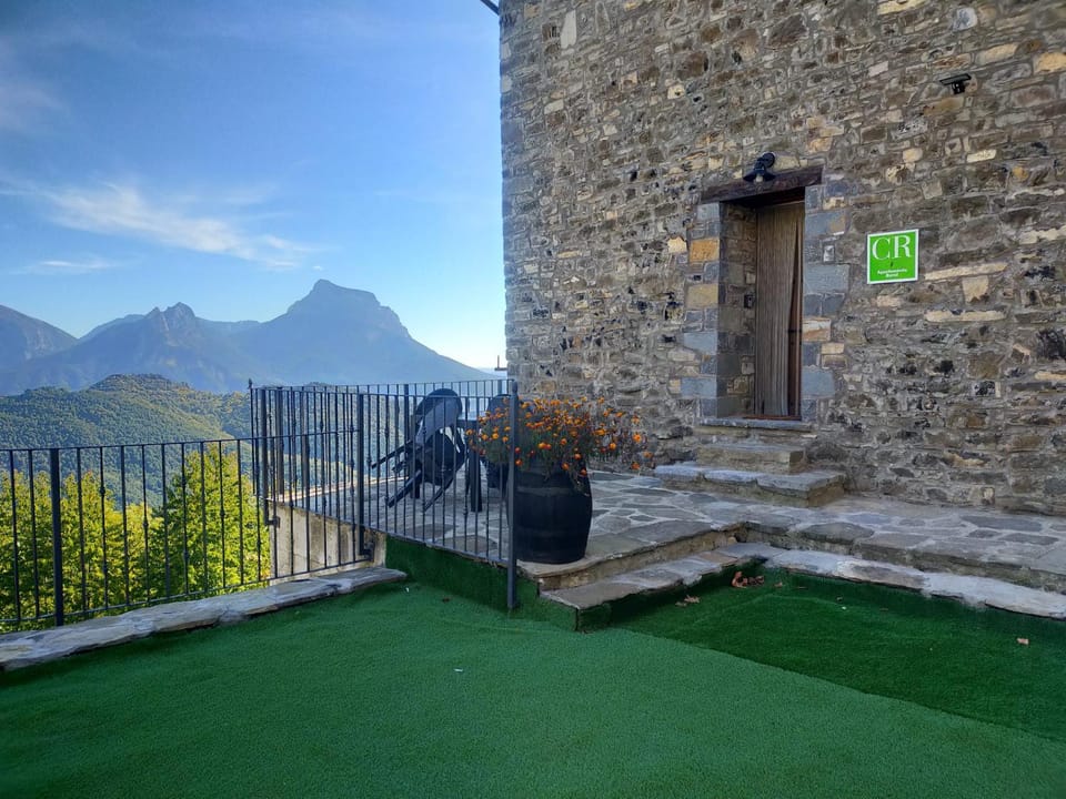Casa Rural Chuan Murillo Apartment in Aragon