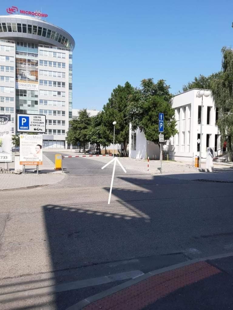 Living Bratislava & Bus Station & Mlynské Nivy Vacation rental in Bratislava