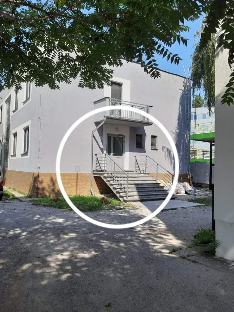 Living Bratislava & Bus Station & Mlynské Nivy Vacation rental in Bratislava